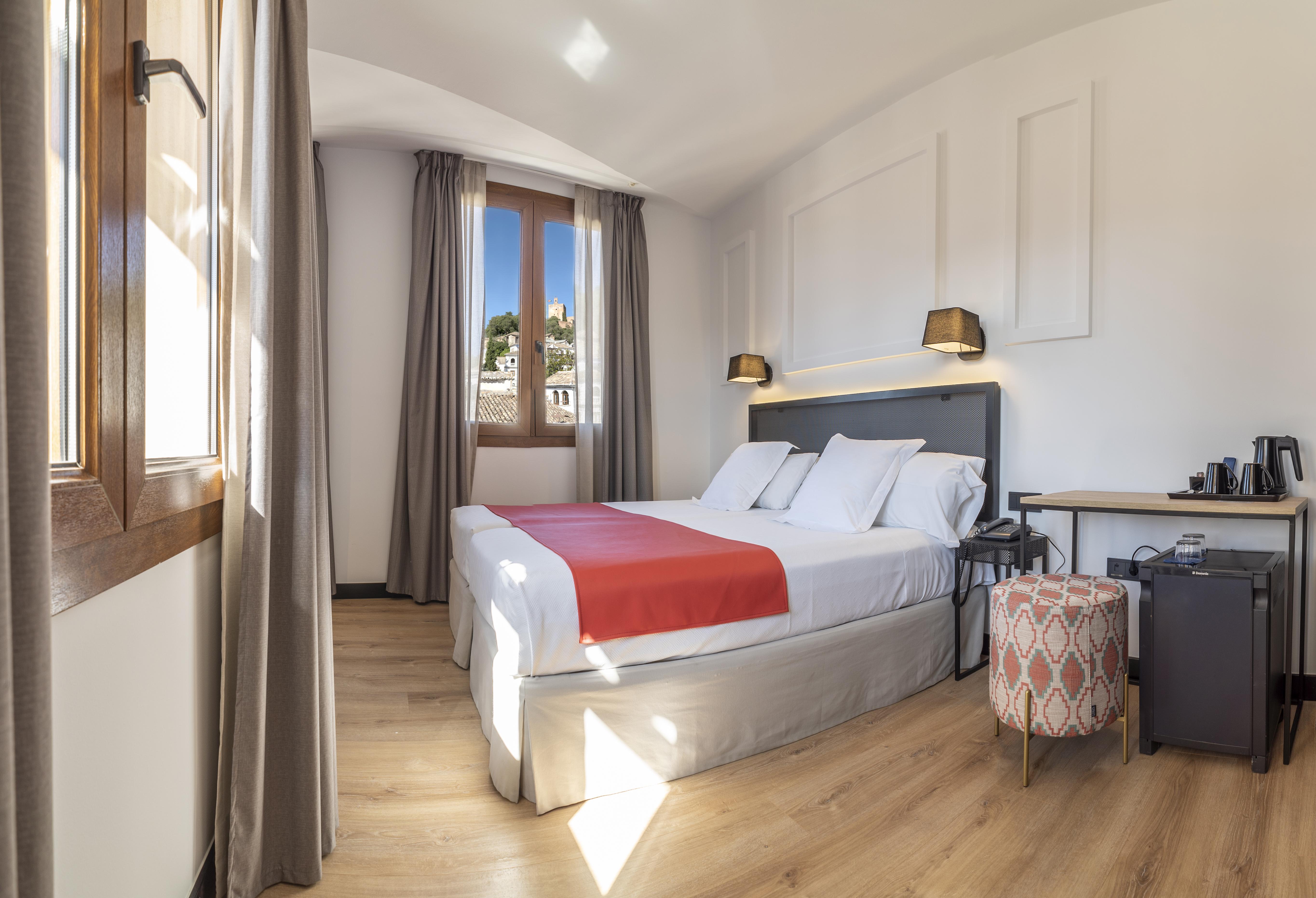 Hotel Boutique Puerta De Las Granadas Екстериор снимка
