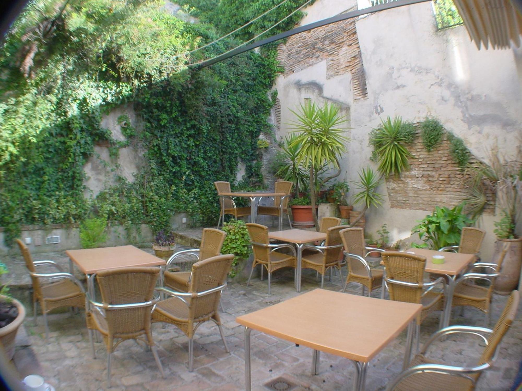 Hotel Boutique Puerta De Las Granadas Екстериор снимка